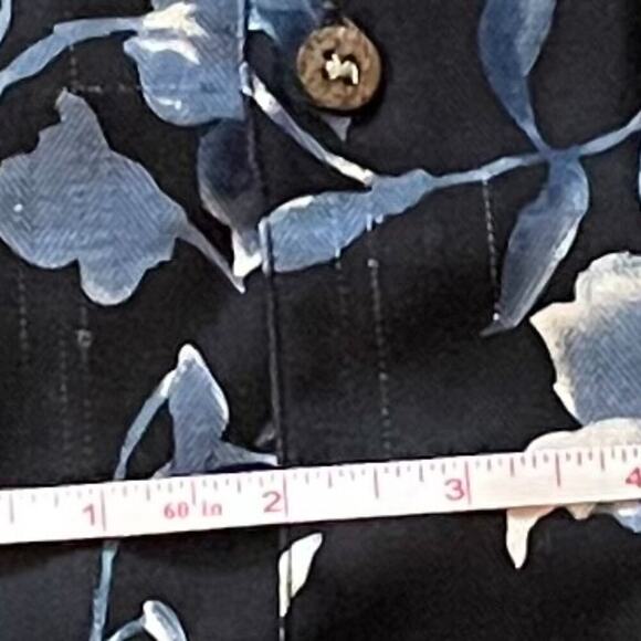 Jos. A. Bank Silk Blue Floral Tropical Camp Collar Button Down Shirt, Size XL - Picture 12 of 13
